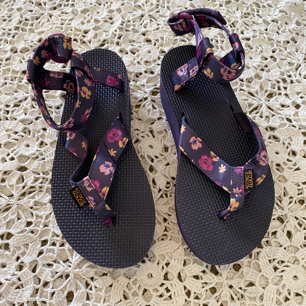 Teva Platform Sandal